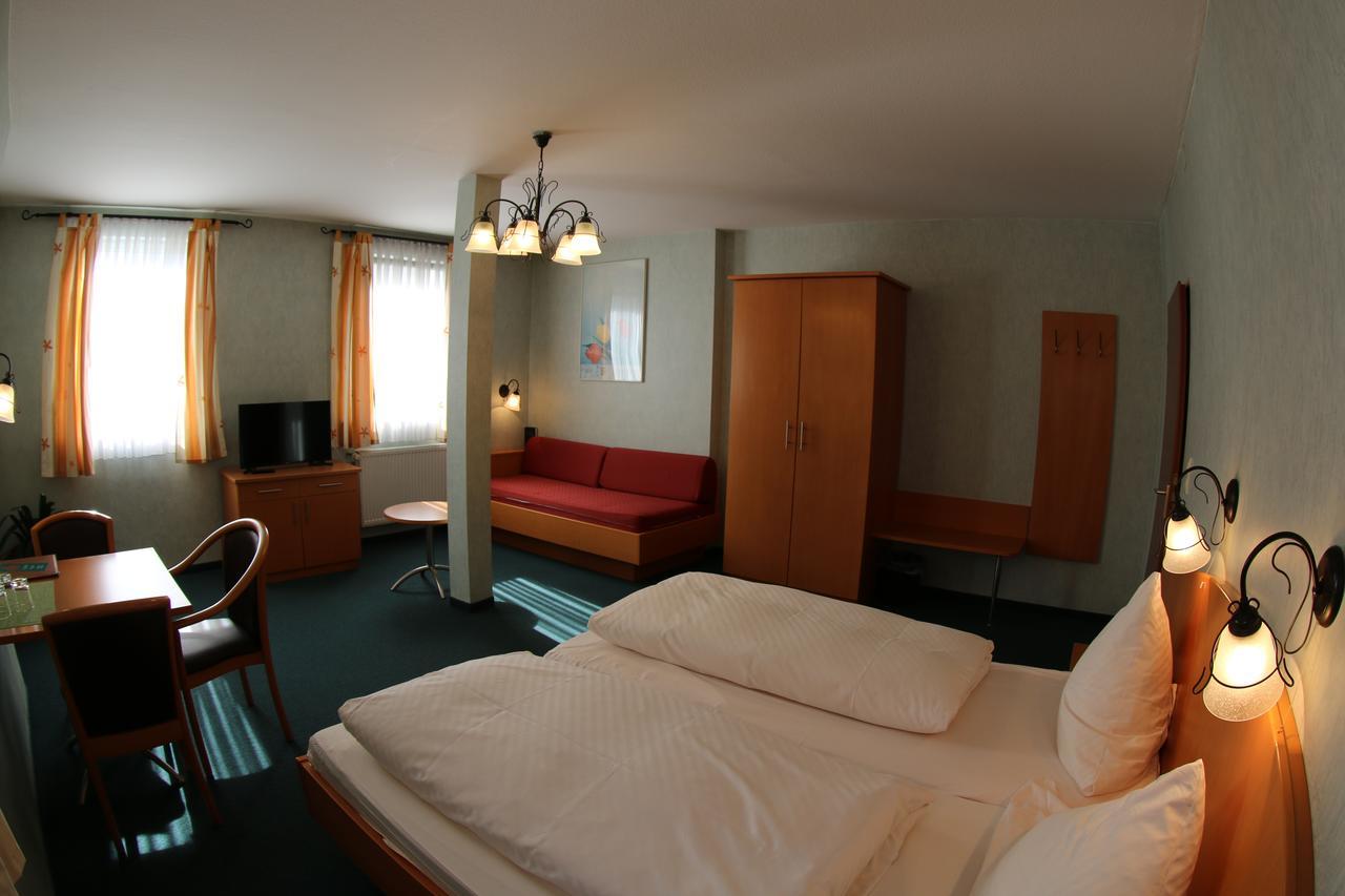 Gaestehaus Palmengarten Nuremberg ภายนอก รูปภาพ